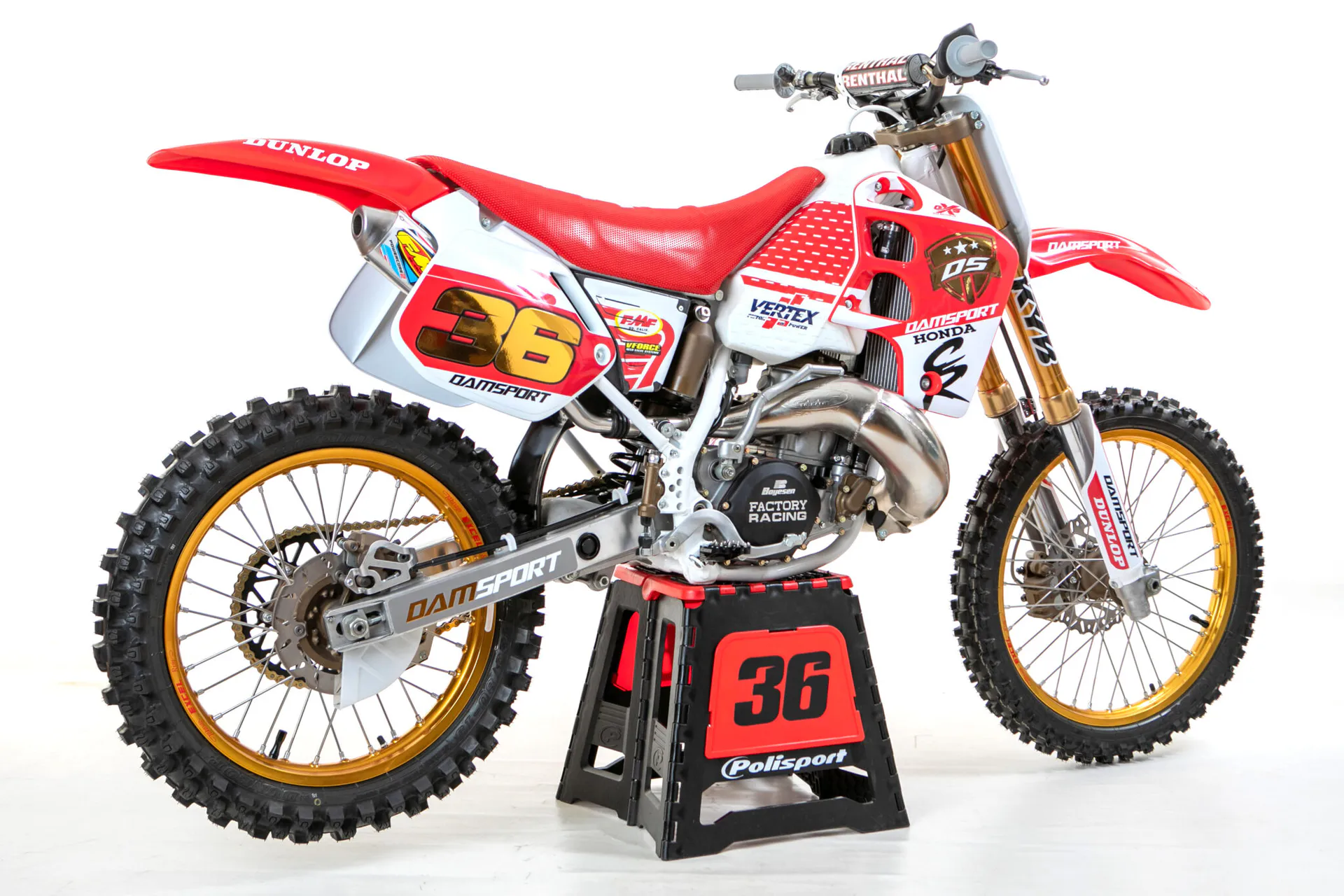 Honda CR 500, restauration complète d’une légende du deux-temps - 01